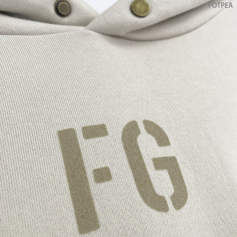 ESSENTIALS - FG Basic Logo